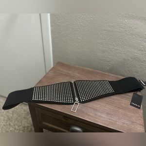 Torrid NWT Studded Black Statement Zip Up Belt Women’s Size 4x